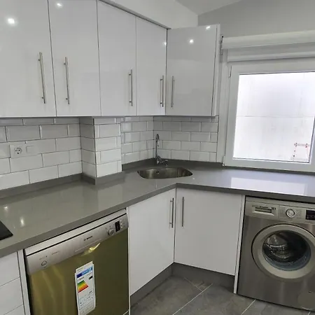 Atico Merced. Tranquilo Y Bien Situado * A Coruña