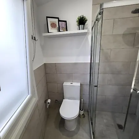 Apartament Atico Merced. Tranquilo Y Bien Situado