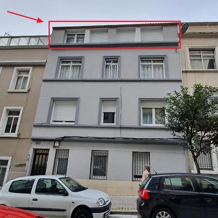 Atico Merced. Tranquilo Y Bien Situado *